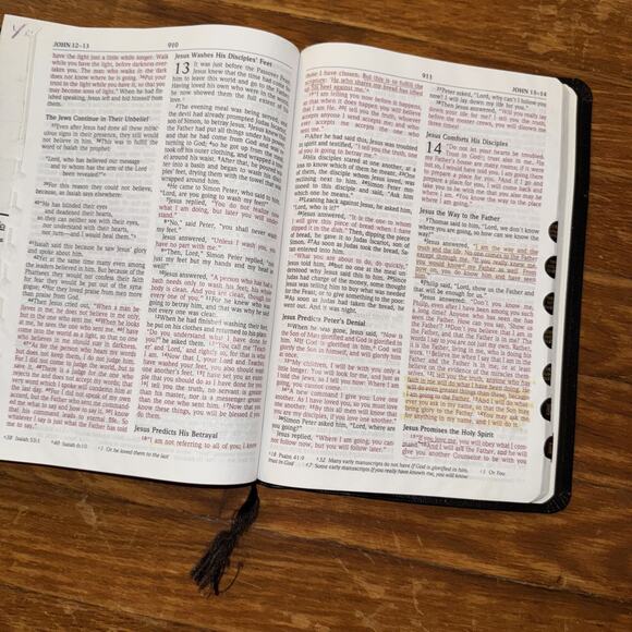 NIV Large Print Thinline Bible 1996 Black Bonded Leather Damaged Ribbon - Picture 14 of 15